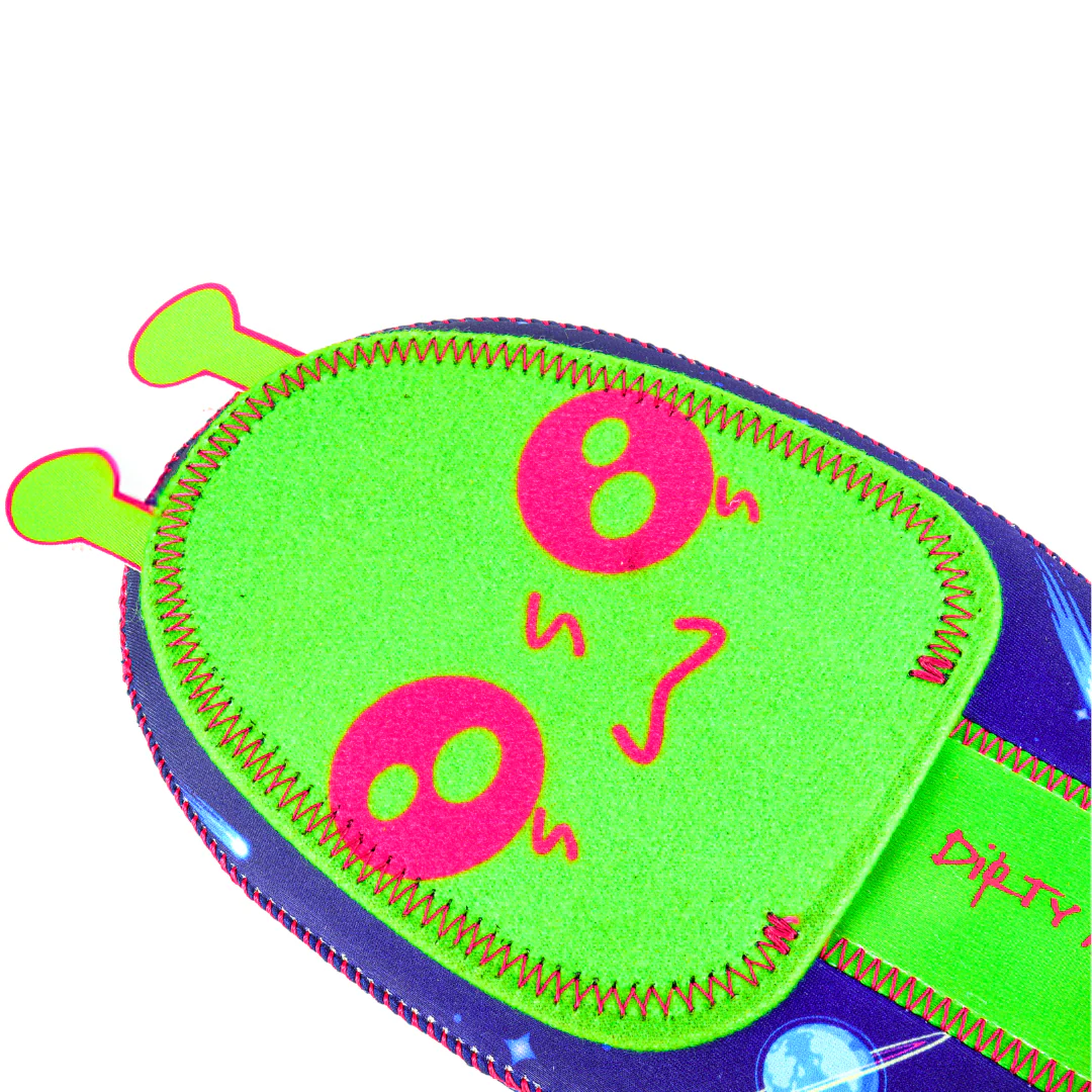 The Visitor - Savage Series Sliding Mitt - Image 7